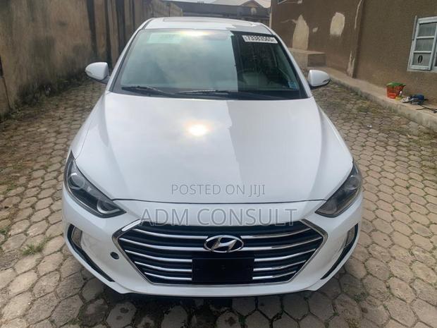 Hyundai Elantra Sport 2018 White
