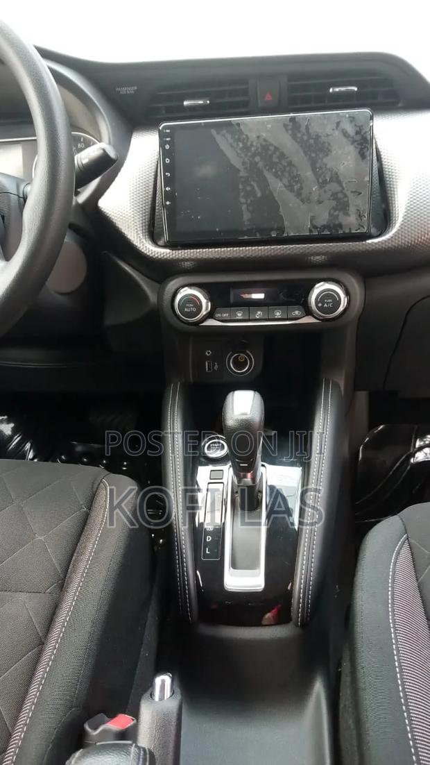 Nissan Kicks 2020 Silver