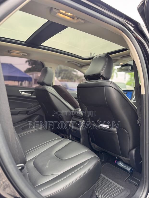Ford Edge Titanium 2021 Black