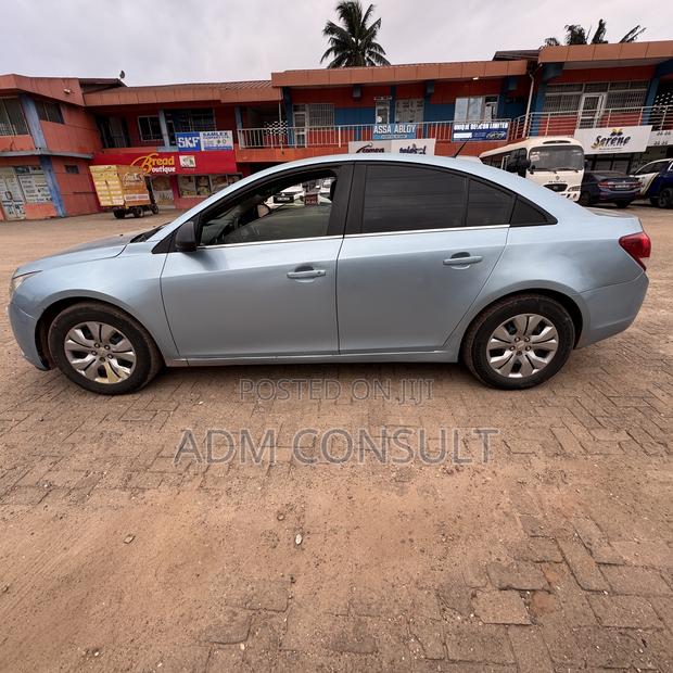 Chevrolet Cruze 2012 Blue