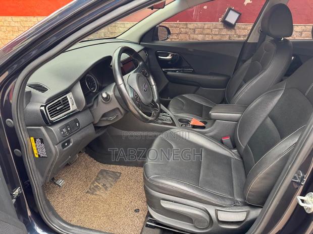 Kia Niro Plug-In Hybrid 2018 Black