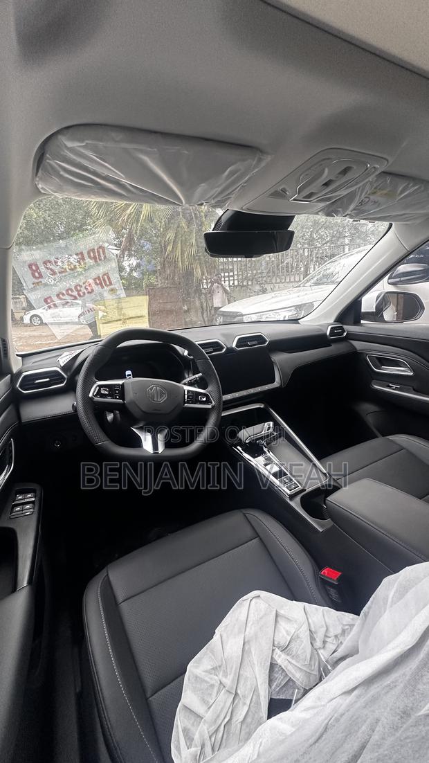 New MG ZS 2025 White