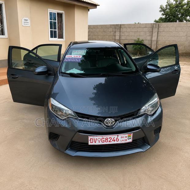 Toyota Corolla 2015 Gray