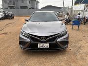 Toyota Camry SE 2021 Gray for sale
