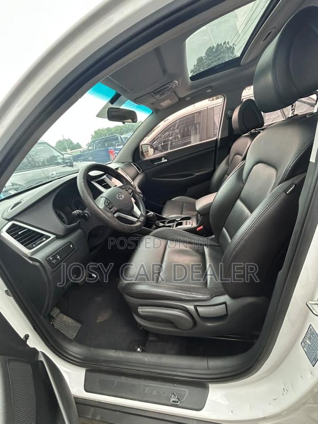 Hyundai Tucson 2015 White
