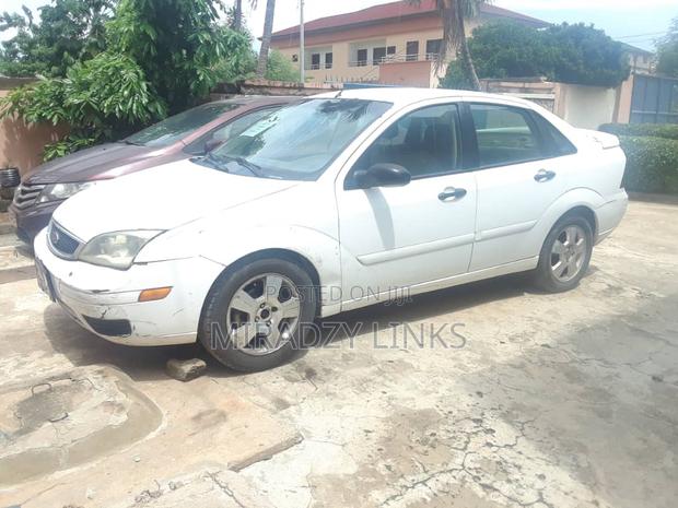 Ford Focus 2.0 Trend Automatic 2007 White