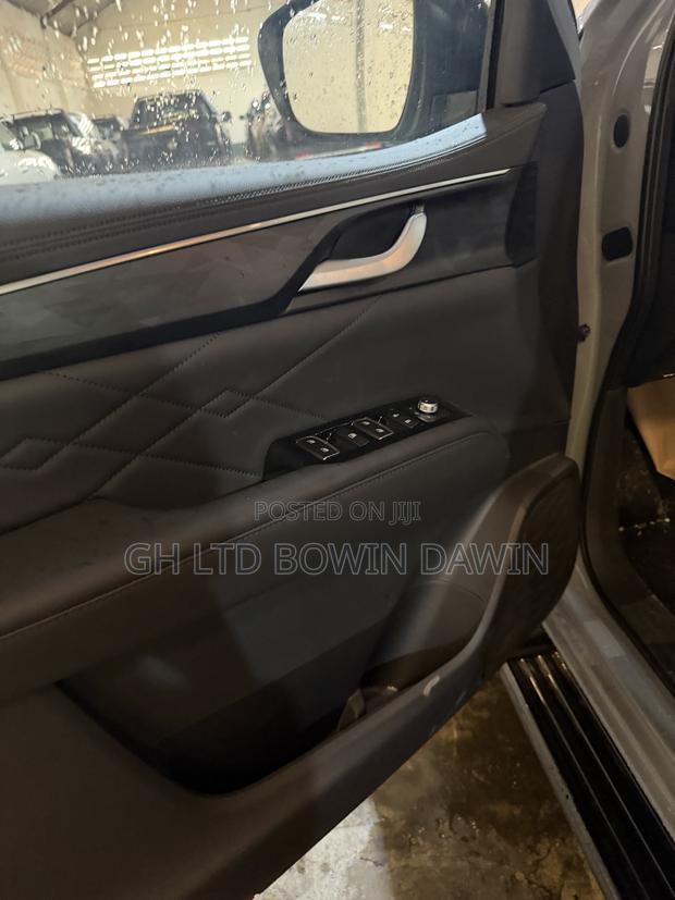 New Nissan Pick-Up 2025 Gray