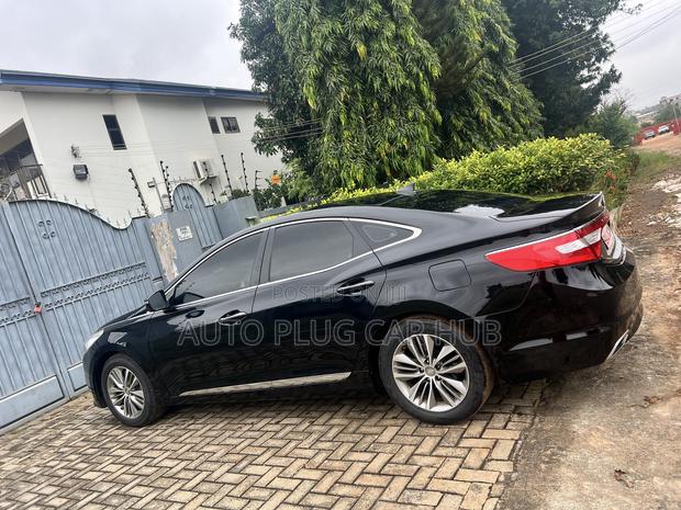 Hyundai Grandeur 2015 Black