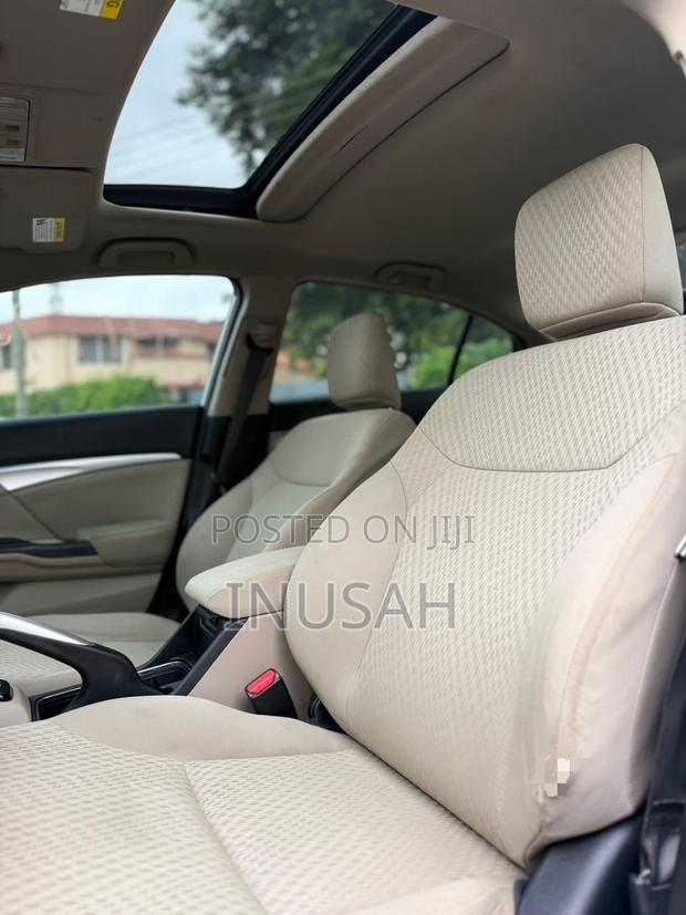 Honda Civic EX 4dr Sedan (1.8L 4cyl CVT) 2015 White