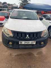 Mitsubishi L200 Club Cab 2.5 180hp 4WD 2008 White for sale