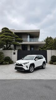 Toyota RAV4 2024 White for sale