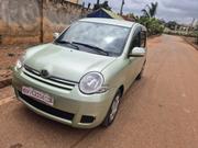Toyota Sienta 2013 Green for sale