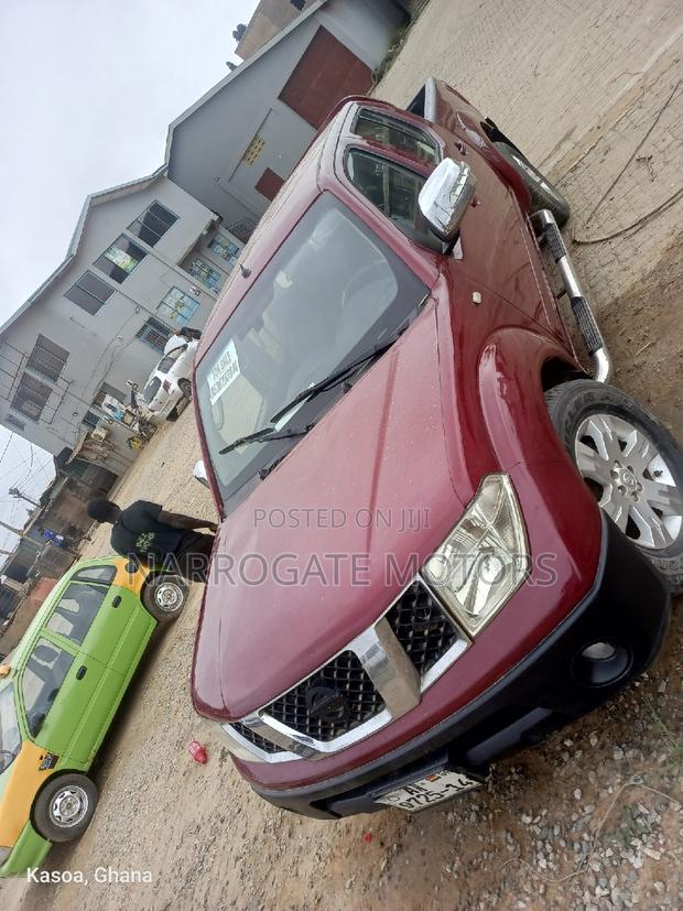 Nissan Navara 2014 Red