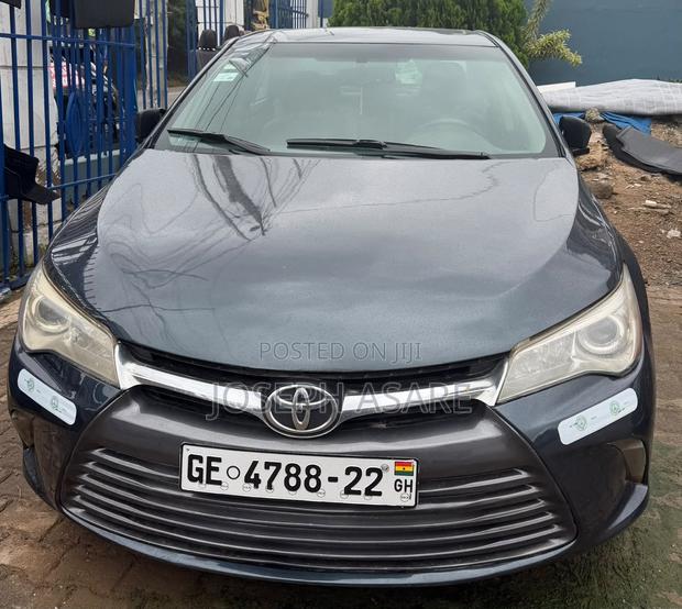 Toyota Camry 2016 Black