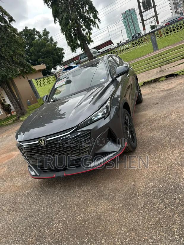 New Changan X5 Plus 1.5 Blue Core FWD 2025 Gray