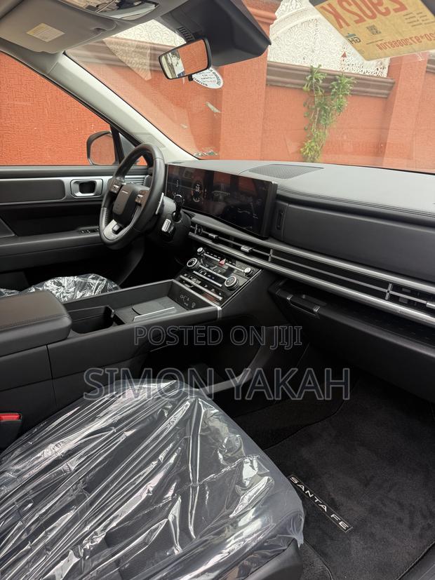 Hyundai Santa Fe SEL 2024 Gray