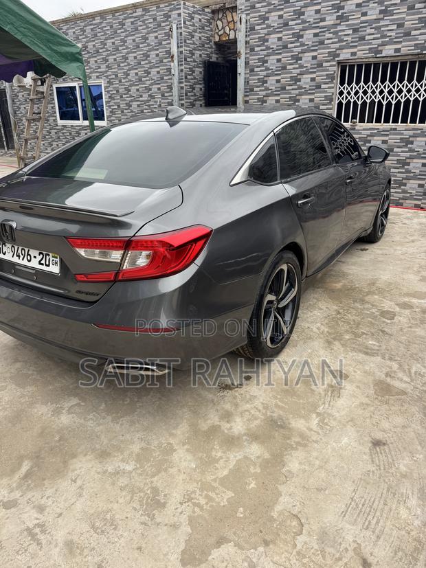 Honda Accord Sport 2018 Gray