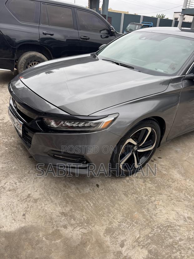 Honda Accord Sport 2018 Gray