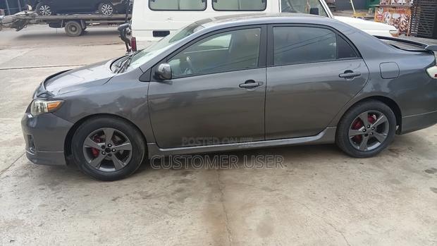Toyota Corolla S Manual 2012 Gray
