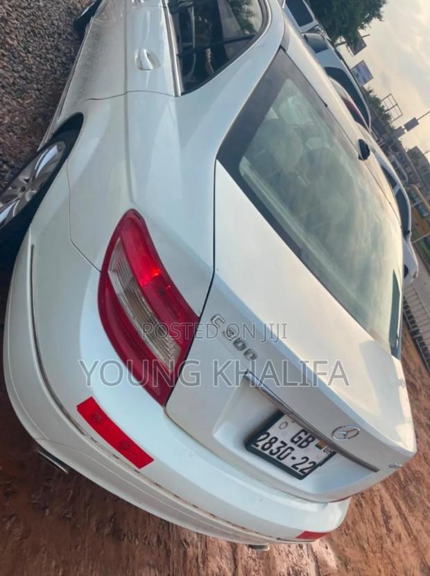 Mercedes-Benz C300 2009 White