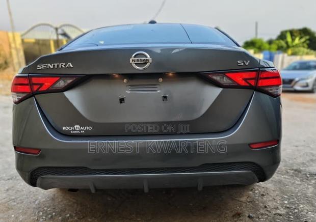 Nissan Sentra 2021 Gray