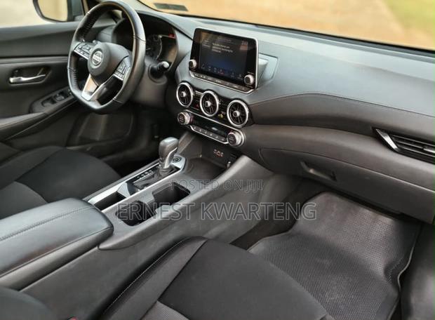 Nissan Sentra 2021 Gray