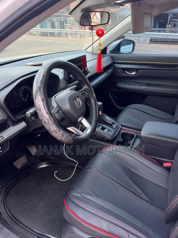 Honda CR-V 2025 White