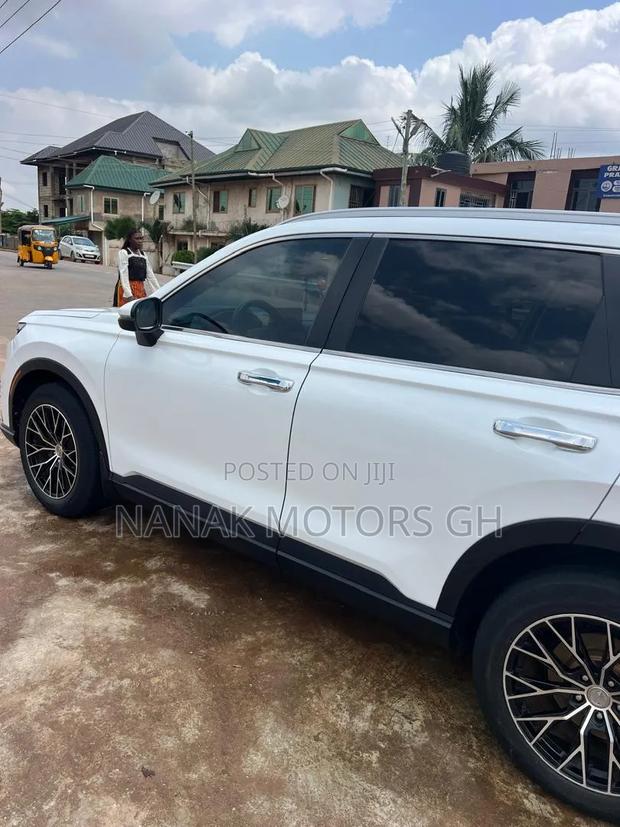 Honda CR-V 2025 White