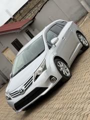 Toyota Avensis 2013 Silver for sale