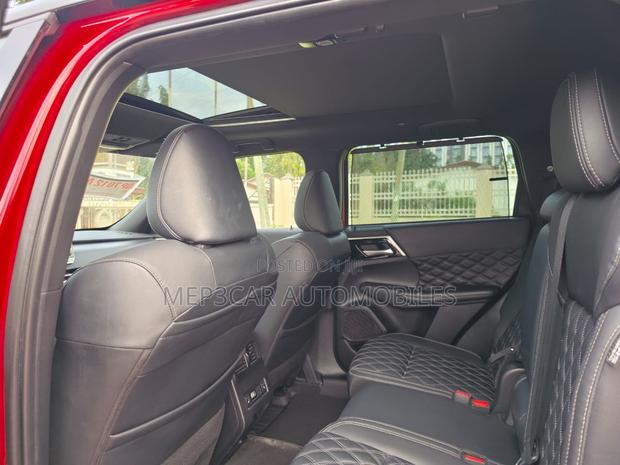 Mitsubishi Outlander SEL Black Edition 2023 Red