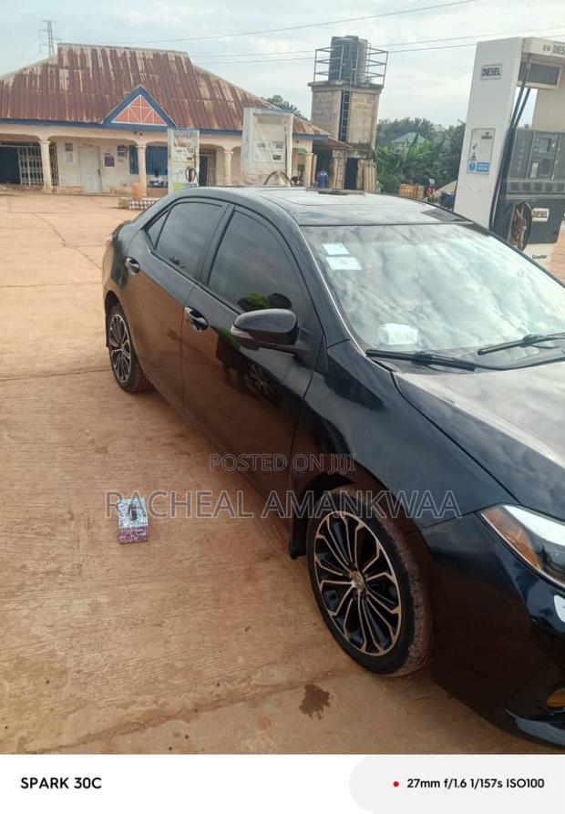 Toyota Corolla S 4dr Sedan (1.8L 4cyl CVT) 2016 Black