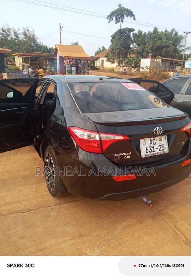Toyota Corolla S 4dr Sedan (1.8L 4cyl CVT) 2016 Black
