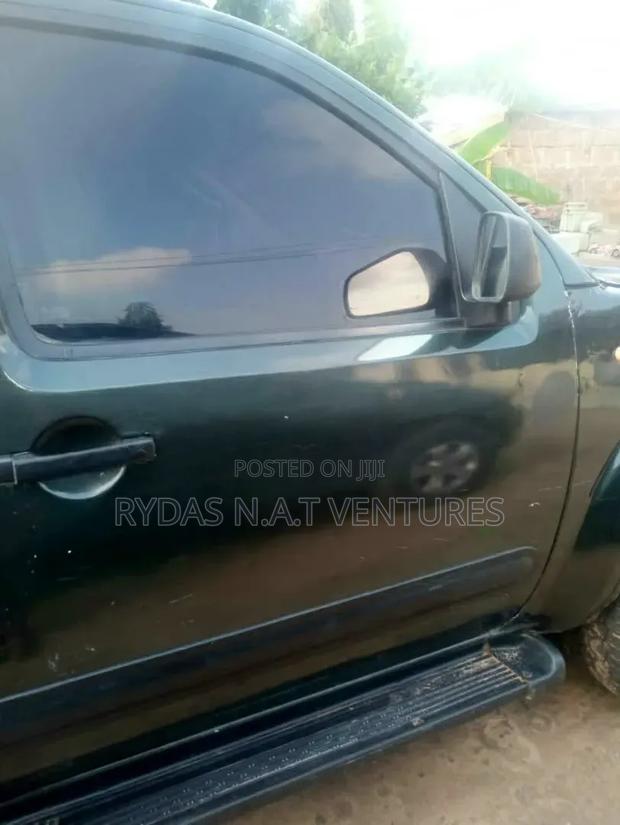 Nissan Navara 2004 Green