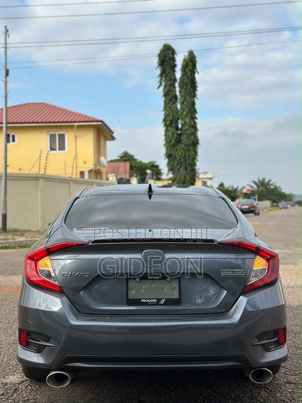 Honda Civic Touring Sedan 2020 Gray