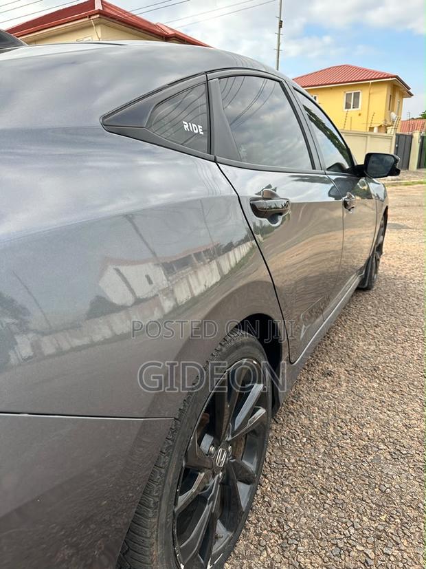 Honda Civic Touring Sedan 2020 Gray