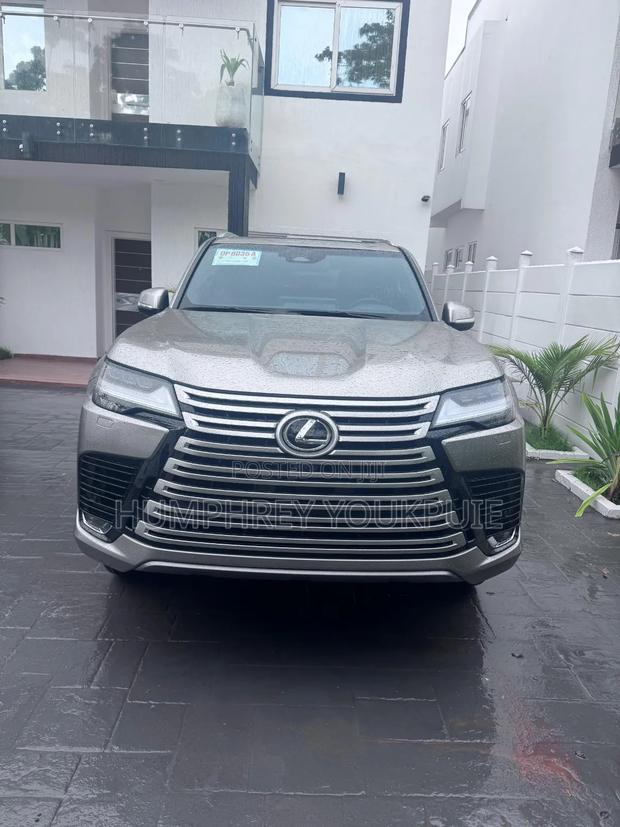 New Lexus LX 2025 Silver