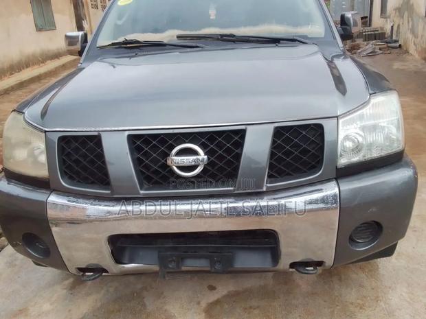 Nissan Armada 2018 Silver