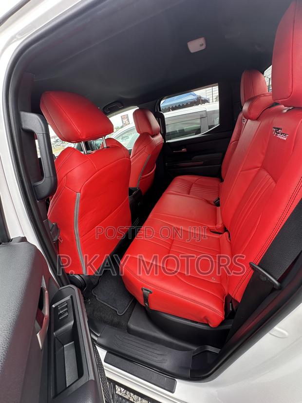Toyota Tacoma SR5 Double Cab 6' Bed AT 2024 White