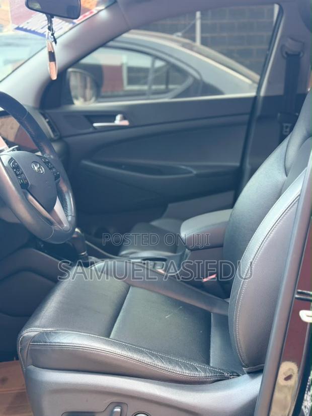 Hyundai Tucson 2017 Black