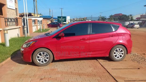 Hyundai Accent 2013 Red