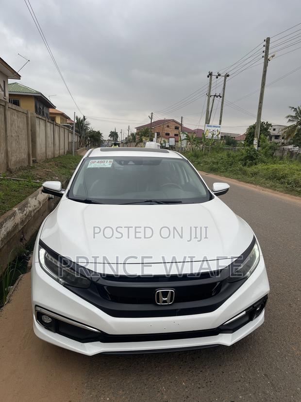 Honda Civic Touring Sedan 2019 White