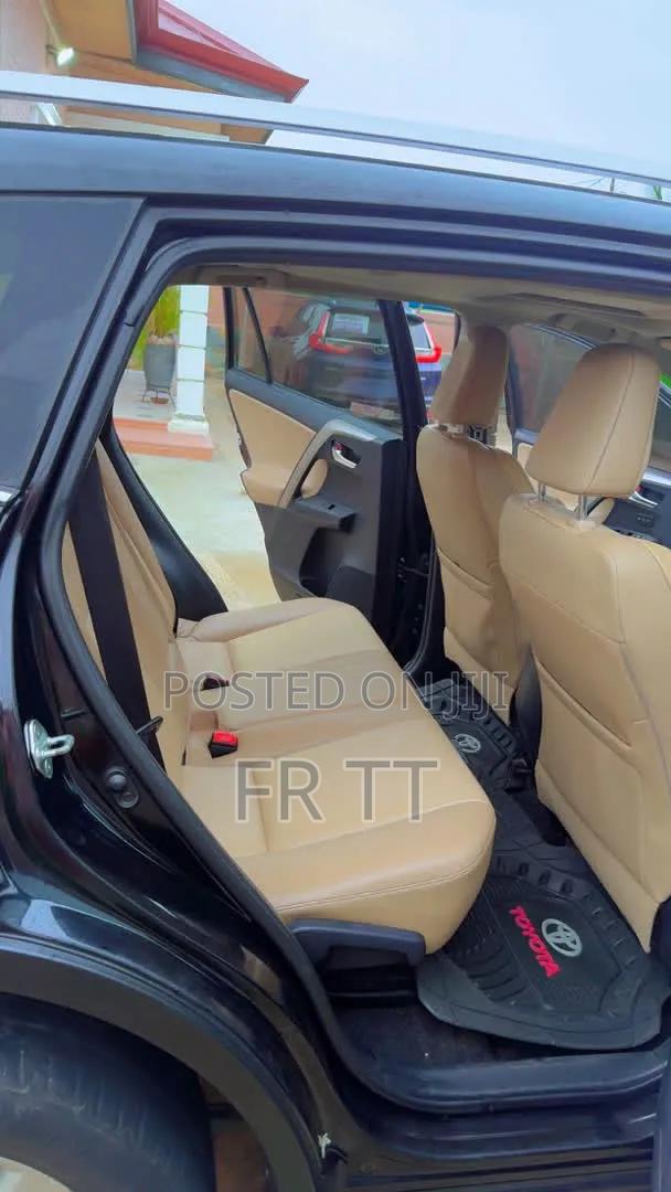 Toyota RAV4 2015 Brown