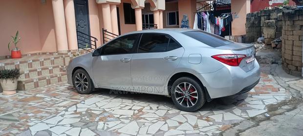 Toyota Corolla 2016 Silver