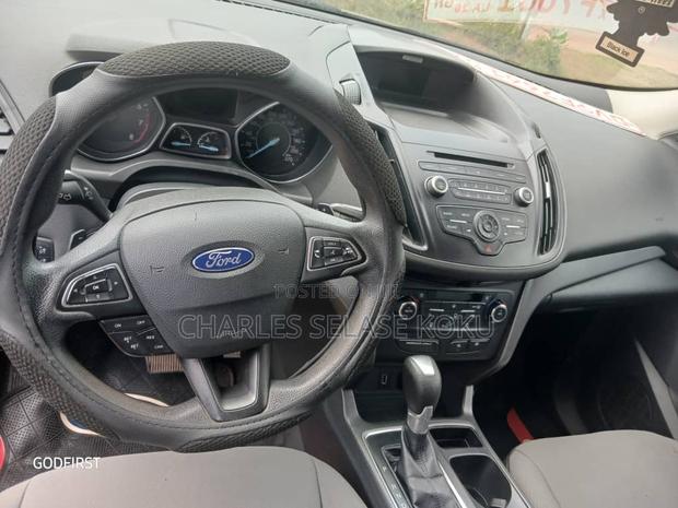 Ford Escape S FWD 2017 Black