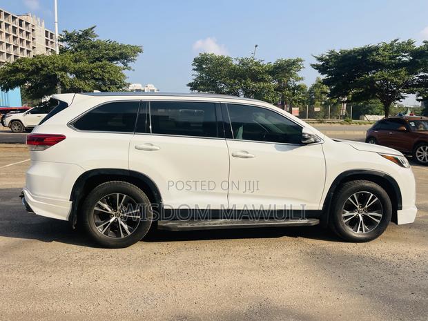 Toyota Highlander 2019 White