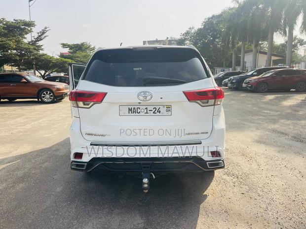 Toyota Highlander 2019 White