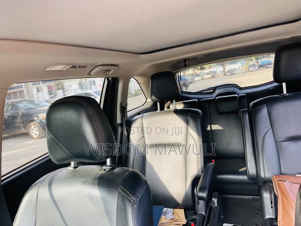 Toyota Highlander 2019 White