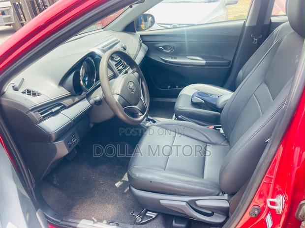 Toyota Yaris 2016 Red