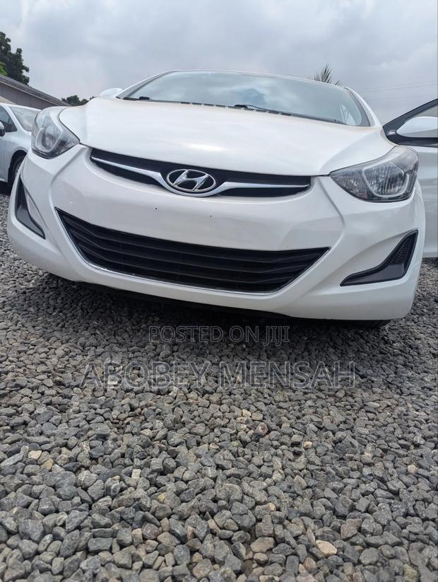 Hyundai Elantra 2014 White