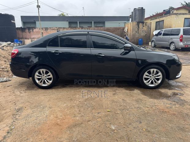 Geely Emgrand EC7 2017 Black